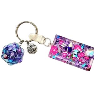 Ocean Sea Water Beach Vacation Theme Shark Starfish Shells Keychain